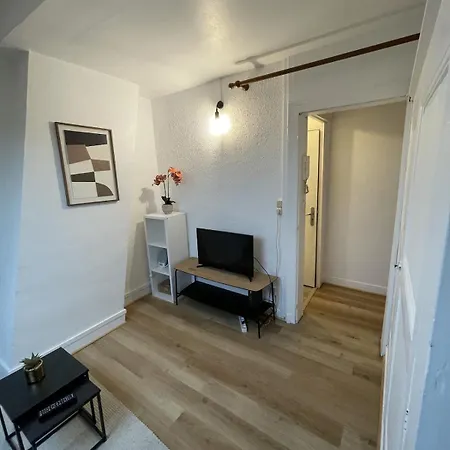 Cozy, Fully Equipped - Downtown - 4 People